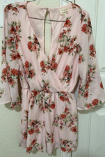 NEW Everly by francesca floral pink shorts romper size small