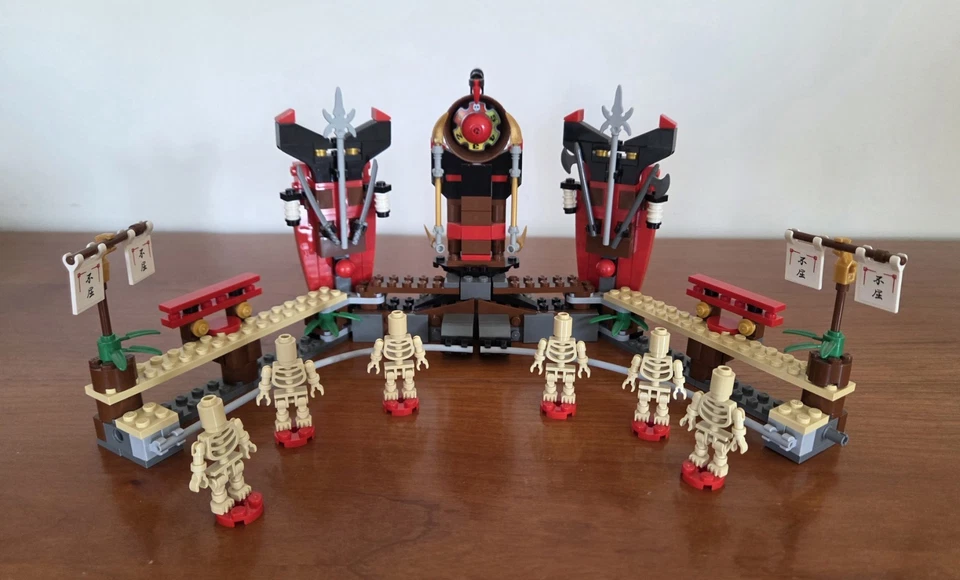 LEGO Ninjago 2519 Skeleton Bowling, foto 3 di 4