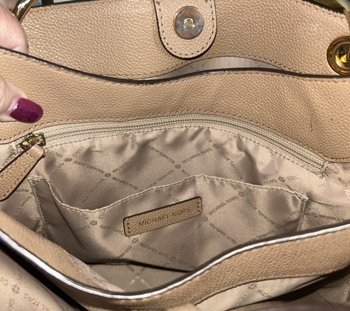 MICHAEL KORS Pebble Leather Medium Nicole Shoulder Tote Beige - Picture 16 of 23