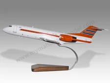 Fokker 70 Royal Dutch Netherlands Family Desk Wood Airplane Model Small 1/100