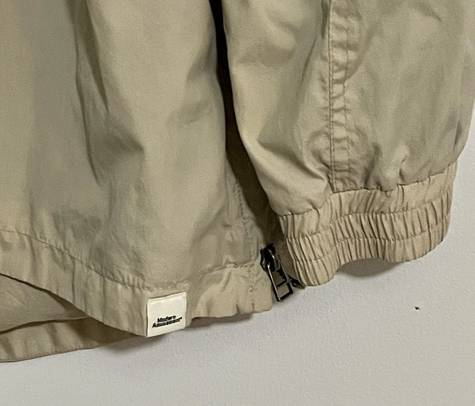 🌷 Chaqueta de Diversión Moderna Para Hombre Grande Bronceada Cortavientos Con Capucha Ligera Foto 2 de 4