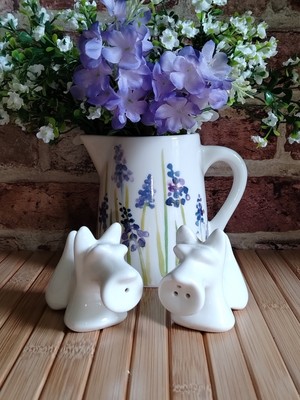 WEISSE SALZ UND PFEFFER SCOTTIE DOGS, PORZELLAN 