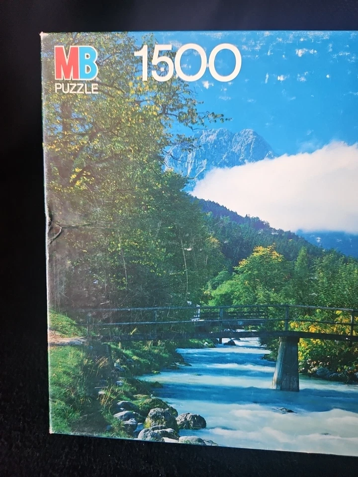 Milton Bradley 1500 Piece Bavaria Germany Scene Factory Sealed. - Image 2 of 4