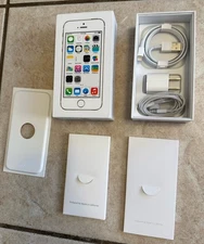 OEM Apple iPhone 5S 16 GB White Retail Box earbuds Charger Cord  Only NO PHONE