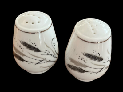 Easterling Porcelain Salt & Pepper Shakers: Ceres Pattern￼ With Platinum Accents