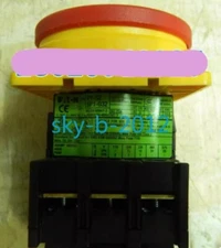 1 PCS NEW  EATON MOELLER P1-32/EA/SVB Isolation Switch 32A Front Fixed