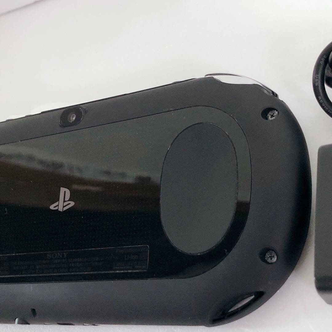 PlayStation Vita - psvita 2000 本体 ブラック SONY VITA PSVita 2000 本体 すぐ遊べるセット 選べる6色 中古