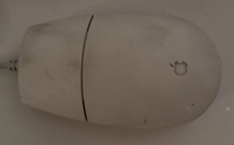 Apple Design Macintosh Keyboard Model M2980 w/ Apple Desk Mouse - Image 2 of 4