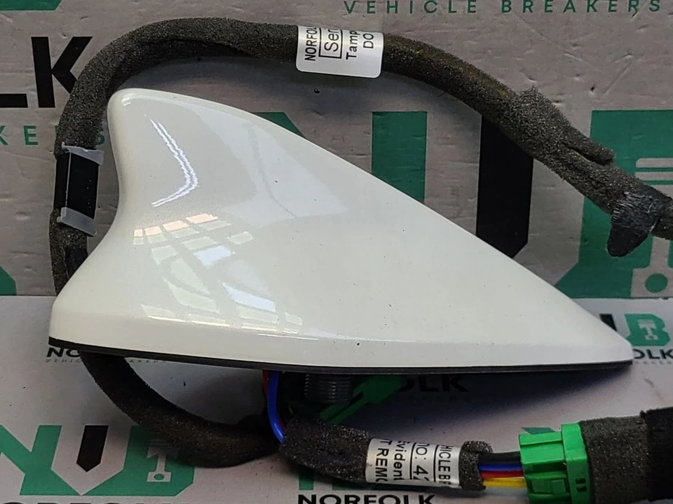 KIA EV6 DAB Antenna 96210CV500 - Image 2 of 4