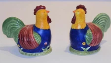 Roosters Salt Pepper Figurine Salt Pepper Shakers CIC Coco Dowley Free Shipping