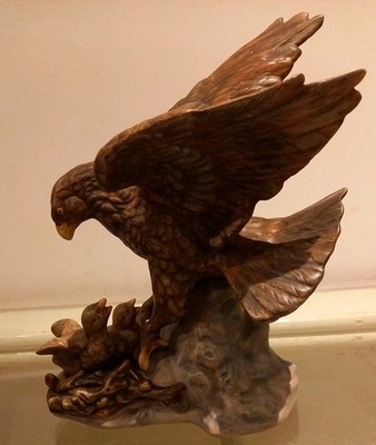 Vintage Mike's Mold Keramik 1995 Skulptur Adlernest handbemalt Figur 28 cm
