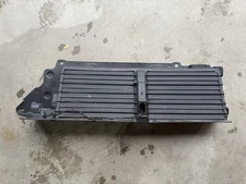2014 - 2022 RANGE ROVER SPORT Radiator Air Shutter Assembly OEM USED LR102691