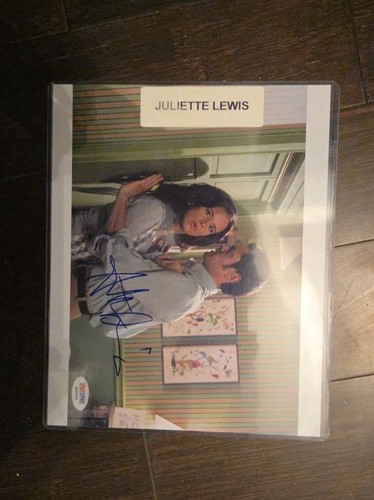 JULIETTE LEWIS foto firmata autografata 8x10 COA PSA/DNA - Foto 6 di 7