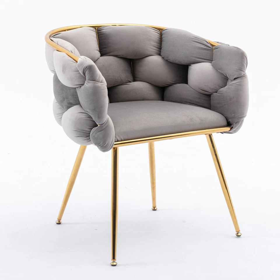 Acogedor sillón tapizado de terciopelo gris con patas de metal dorado Foto 4 de 4
