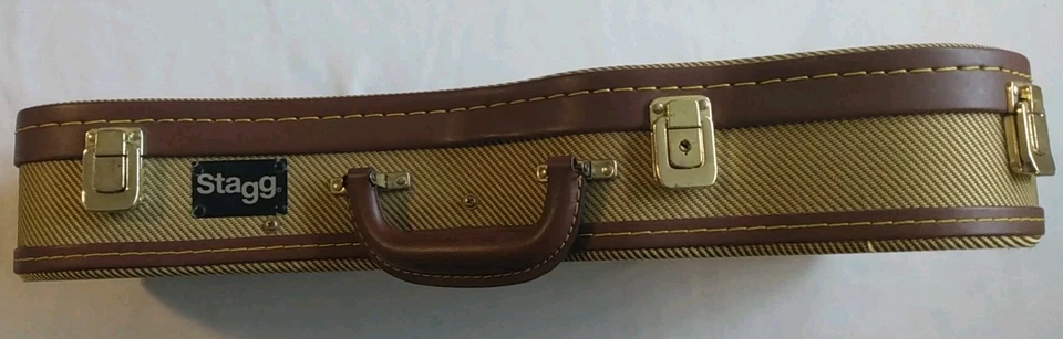 Estojo rígido Stagg vintage dourado tweed ukulele, 23 e 1/4 polegadas de comprimento - Imagem 2 de 4