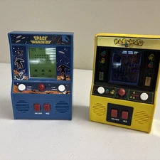 Taito Space Invaders & Bandai Pac-Man HandHeld Arcade Game Lot - Working