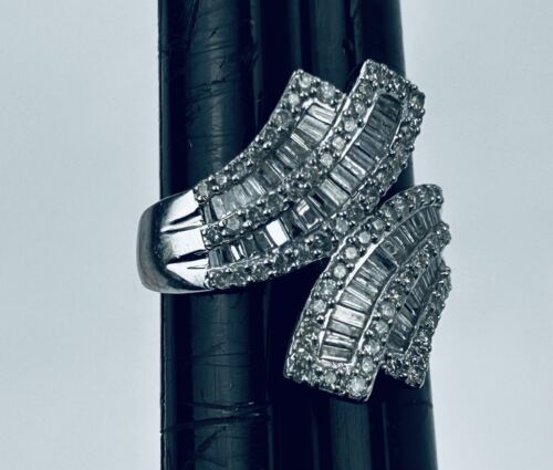 14K White Gold Sz 8.5 Cocktail Ring Bypass Style Baguette Round Cut Diamonds - Picture 8 of 15