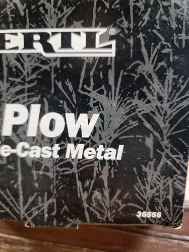 2000 Ertl 1/16 Scale 4 Bottom Plow Green Die-Cast Metal New Old Stock In Box - Picture 8 of 13