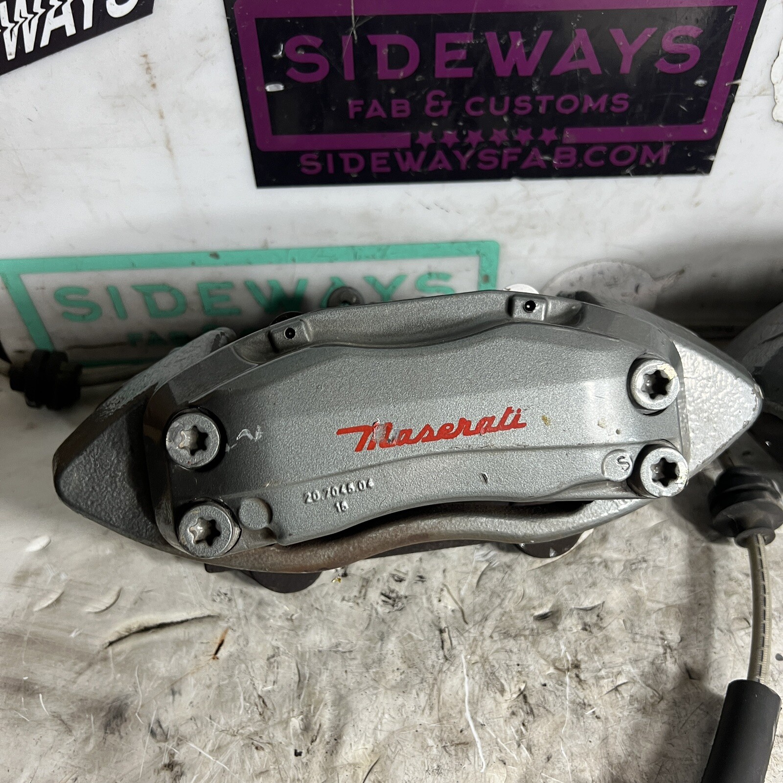 03-08 Maserati Quattroporte Front Brembo Brake Calipers M139 Left Right