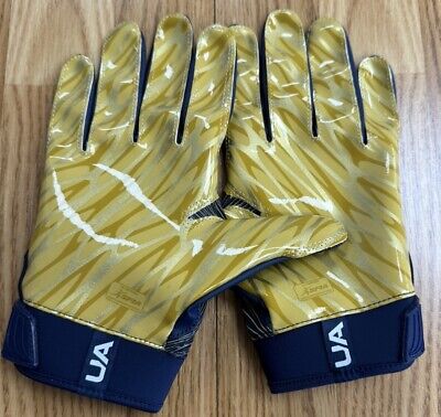 NOTRE DAME FOOTBALL TEAM ISSUED UNDER ARMOUR GLOVES SIZE 3XL