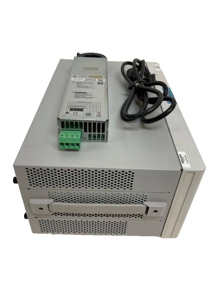 Agilent N6705A DC Power Analyzer Opt 055 AKY, N6731B Module Calibrated (10306) - Image 3 of 4