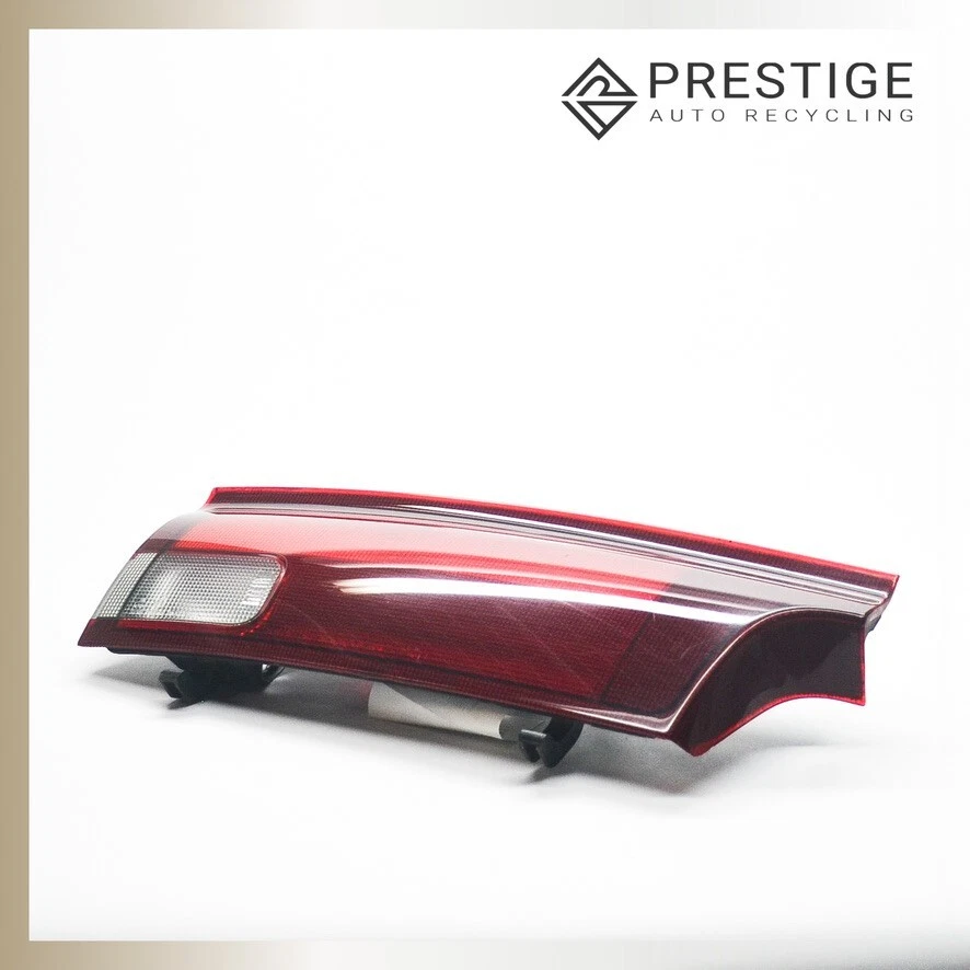 1991-1997 TOYOTA PREVIA Tail Light Tailgate Tail Lamp Trunk Left 81560-95D02 OEM - Image 3 of 4