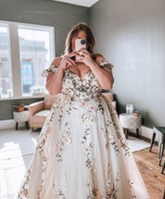 Plus Size Wedding Dresses Off Shoulder Flower Appliques Backless Bridal Gown HOT