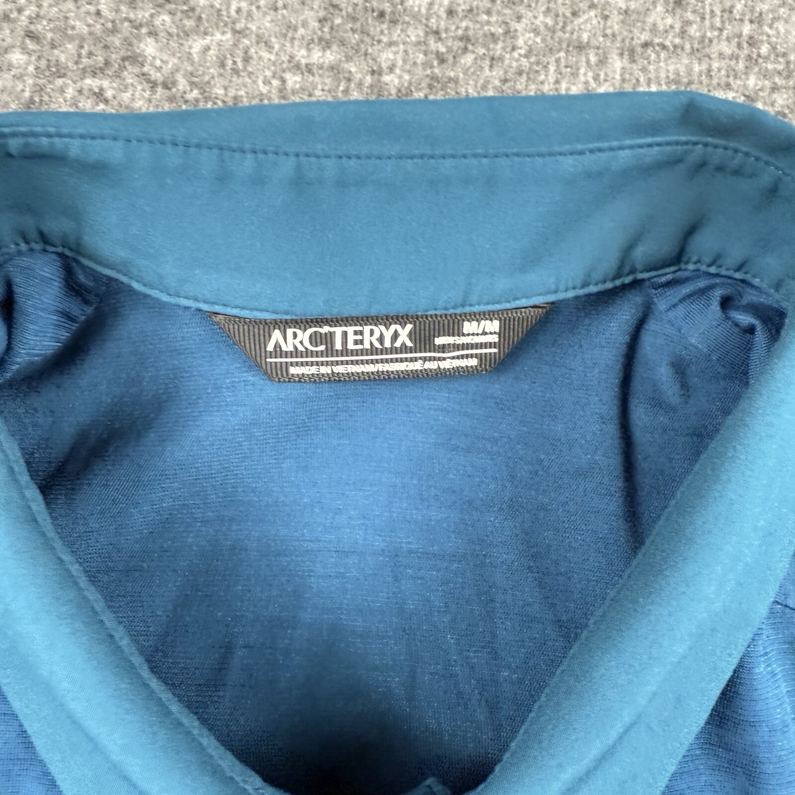 ARC'TERYX Arcteryx Polo Shirt Uomo Blu Medio A2B SS Polo Snap Outdoor Performance