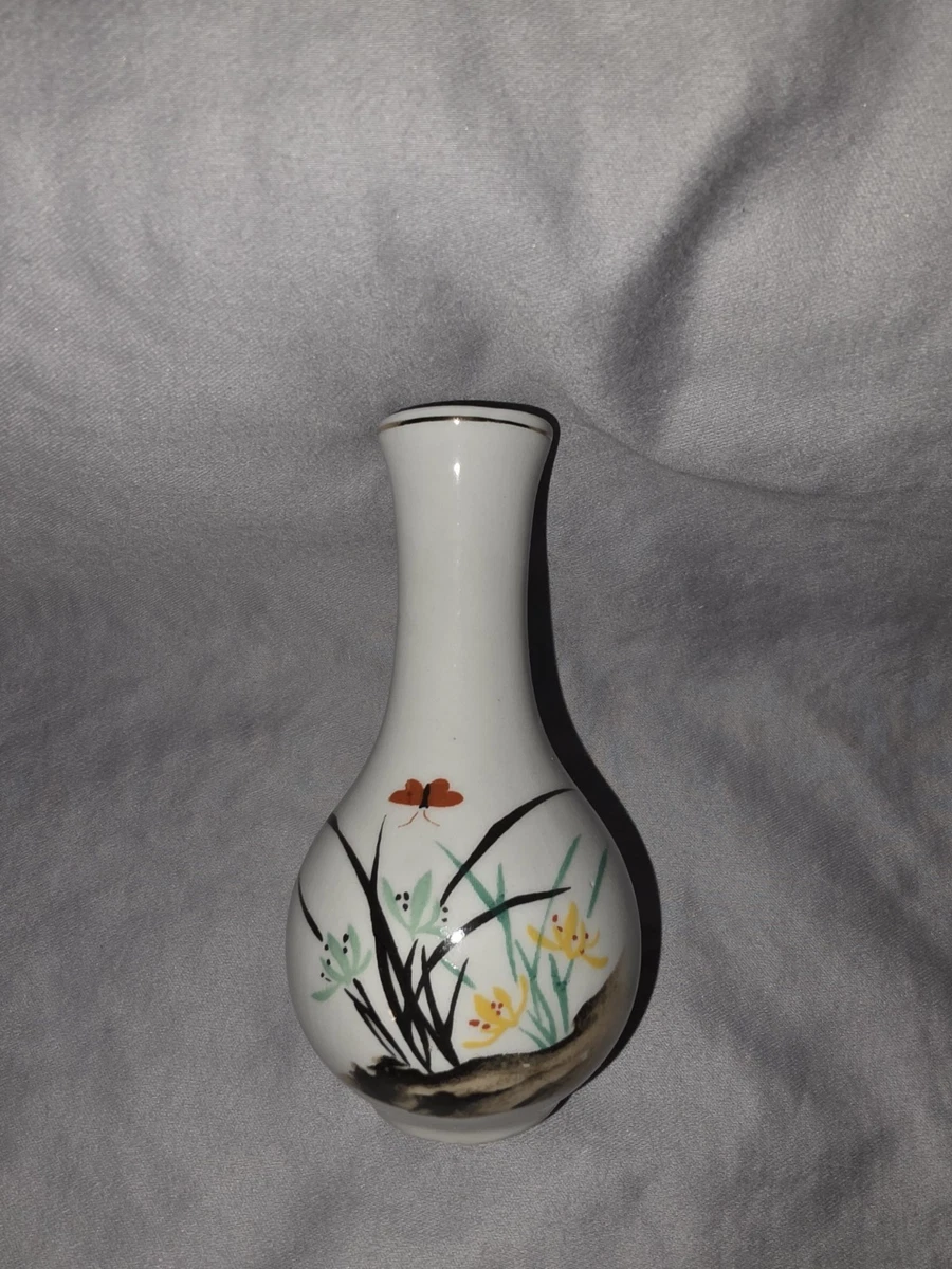 Chinese Butterfly Vase In Antique Chinese Vases for sale | eBay