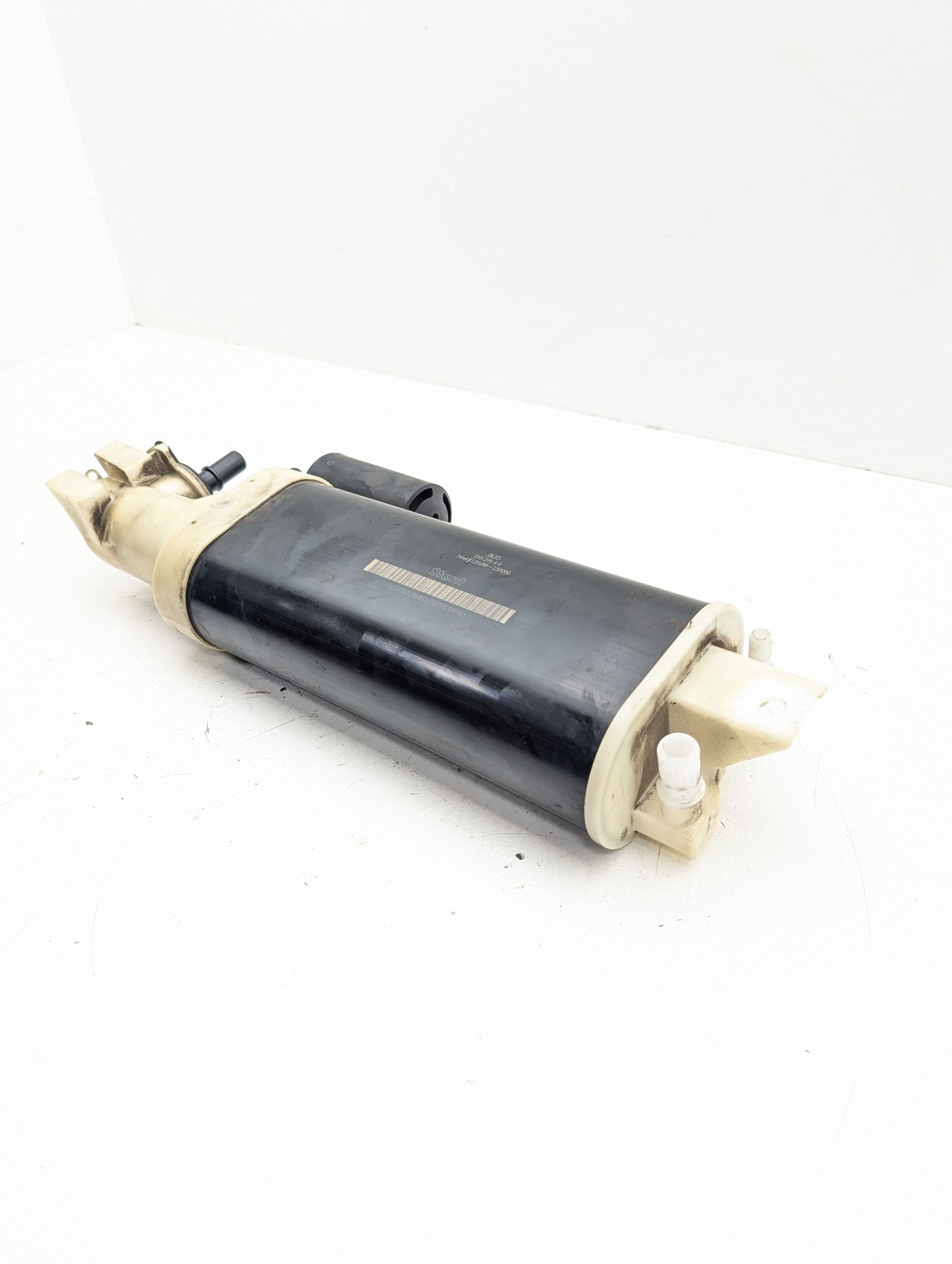 14-17 Maserati Ghibli Quattroporte S Q4 Fuel Evap Vapor Charcoal Canister OEM