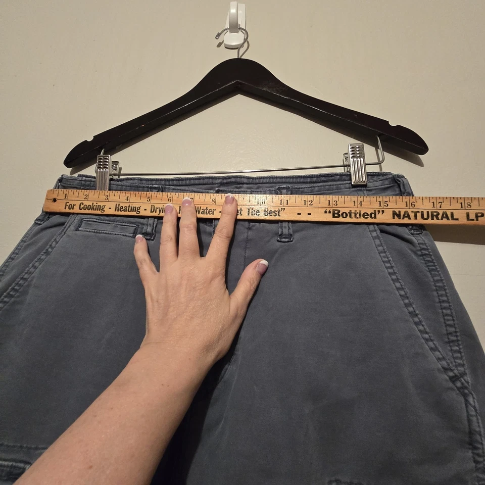 American Eagle Flex Slim Lived-In Cargo Pant Mens 33x30 Gray Y2k Grunge (32x27)  - Image 4 of 4