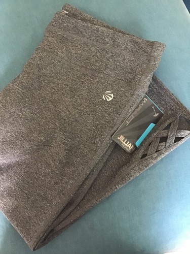 NWT cropped yoga pants leggings XL Gray - X leg detail Jillian Michaels Impact