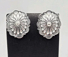 VTG Sterling Silver Concho Flower Post Earrings Handcrafted Southwest Style 8.9g