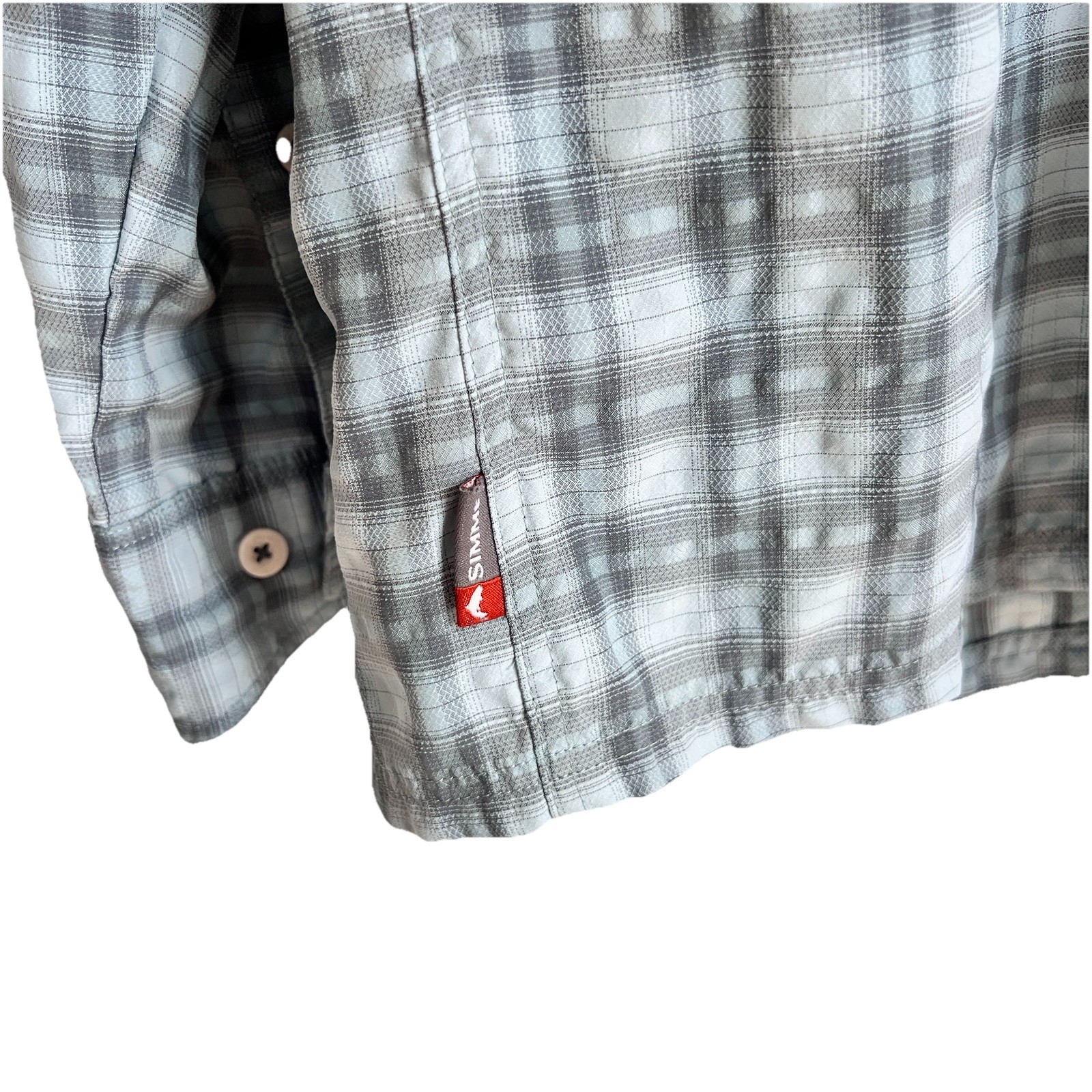 SIMMS Button Down Insect Shield Fishing Bugstoppe… - image 3