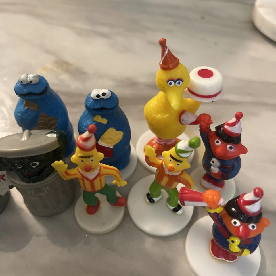 9 figuras de Plaza Sésamo adorno de pastel Playskool Big Bird Oscar monstruo de galletas Foto 4 de 4
