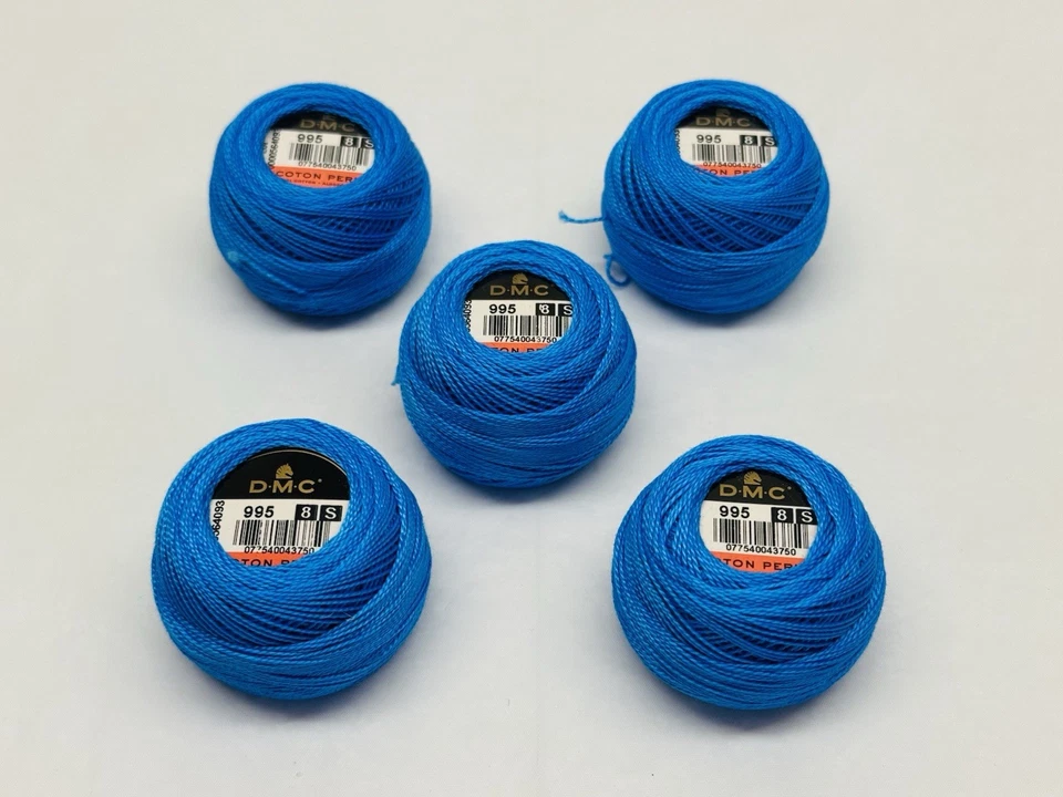 Lote de 5 bolas de hilo de perla de algodón DMC hilo talla 8 azul eléctrico oscuro 995 Foto 2 de 4