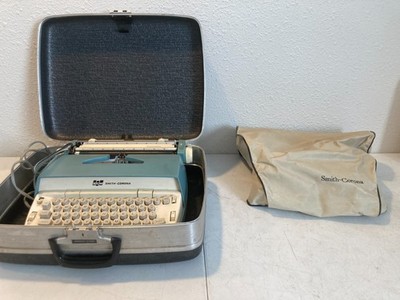 Vintage Rare Retro Smith Corona Coronet Exclusive Powerite Portable Typewriter