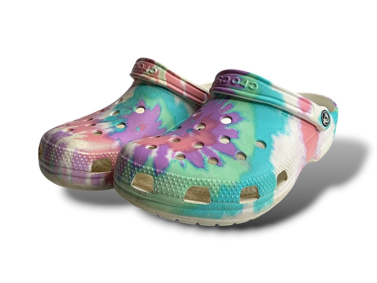 Crocs Classic Multicolor Tie Dye Graphic Clog Men\'s Sandals Size 12 Crocs Classic Tie Dye Graphic Clog Multi – World of Clogs main image 4