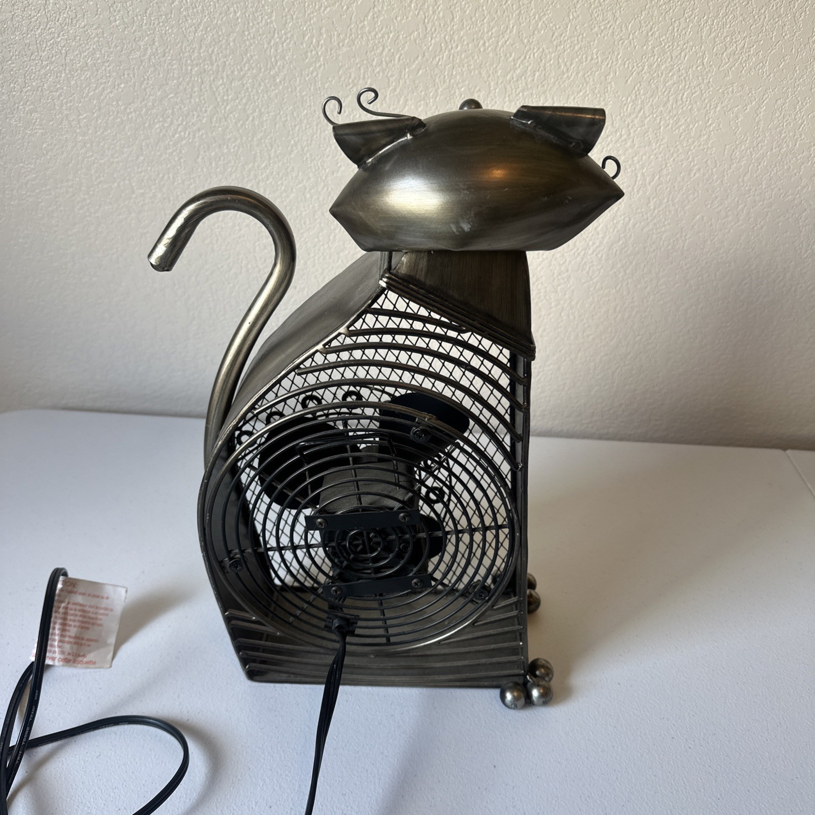 DECO BREEZE Cat Fan Metal Sculpture 11.5" Electric Desk Fan Intertek Figurine
