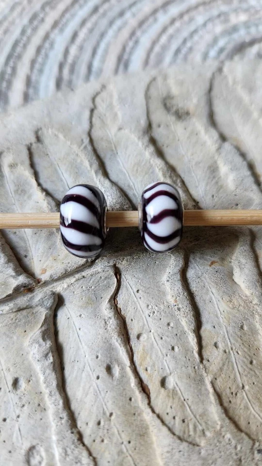 Trollbead RARE OOAK Brown and White matching set. Used for photos only. - Image 3 of 3
