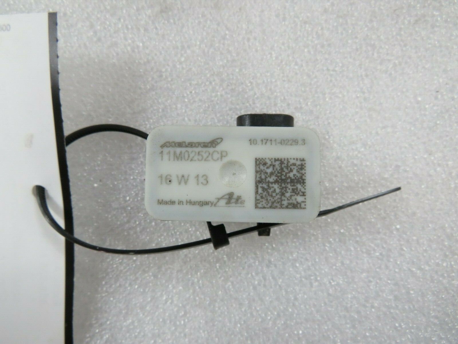 McLaren 570S, Yaw Turn Rate Sensor, Used, P/N 11M0252CP