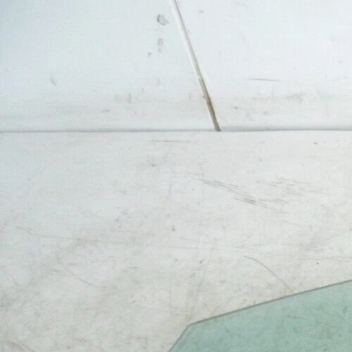 FORD FIESTA MK7 2010 GLASS DAMAGED