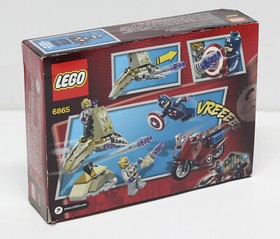 NEW LEGO 6865 Marvel Super Heroes Captain America's Avenging Cycle MIB 2012
