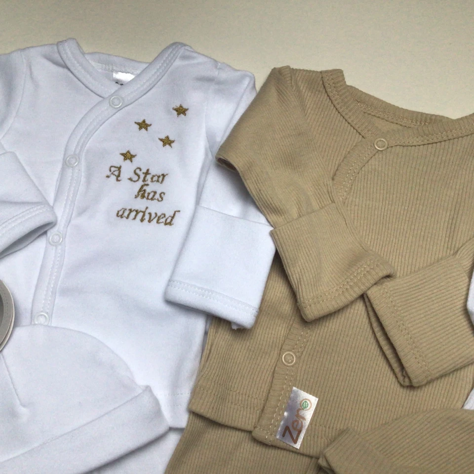 Bundle of premature tiny baby boys girls warm winter clothes 5-8 lbs - Image 2 of 4