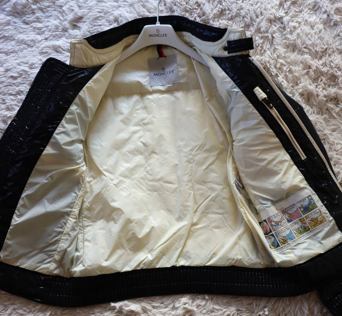 Excellent condition PYRENEES Down Jacket Size 0 B… - image 5