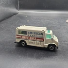 Vintage 1988 Hot Wheels American Ambulance Service White Diecast Truck Emergency