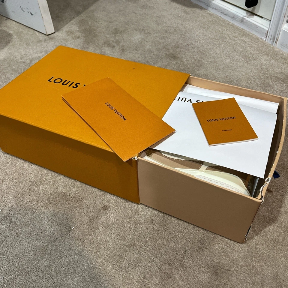 Louis Vuitton Skates - Image 2 of 4