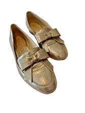 CLASSIC Sole Society Tannse LOAFERS Gold Bow Flats  Sz 6 36.5 Glam Neutral Chic 
