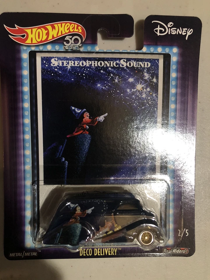 HOT WHEELS Character Cars 50th Anniversary DISNEY Set of 5 Metal RealRiders 1:64 - Image 3 of 4