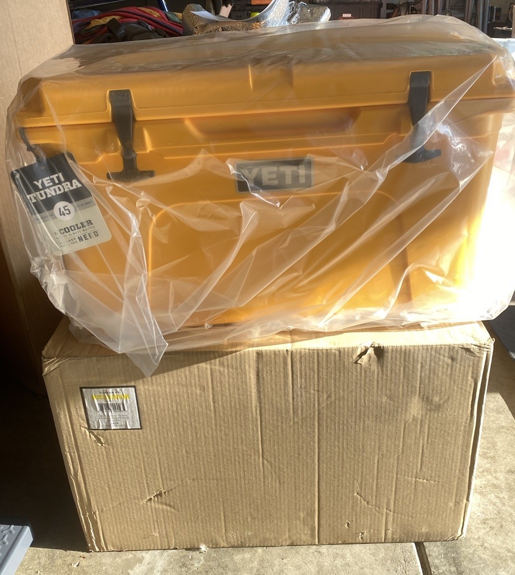 YETI ALPINE YELLOW TUNDRA 45 COOLER LIMITED EDITION COLOR